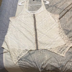 Maurice’s tank top